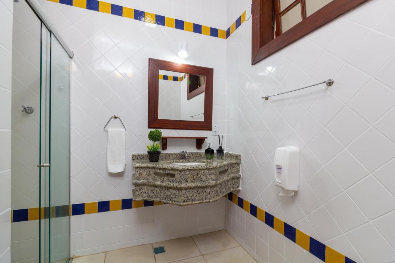 Quarto Triplo Básico